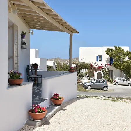 Vagia Calm House פארוס