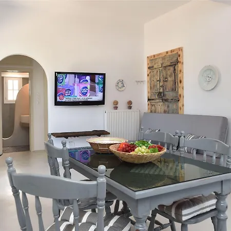 Vagia Calm House פארוס